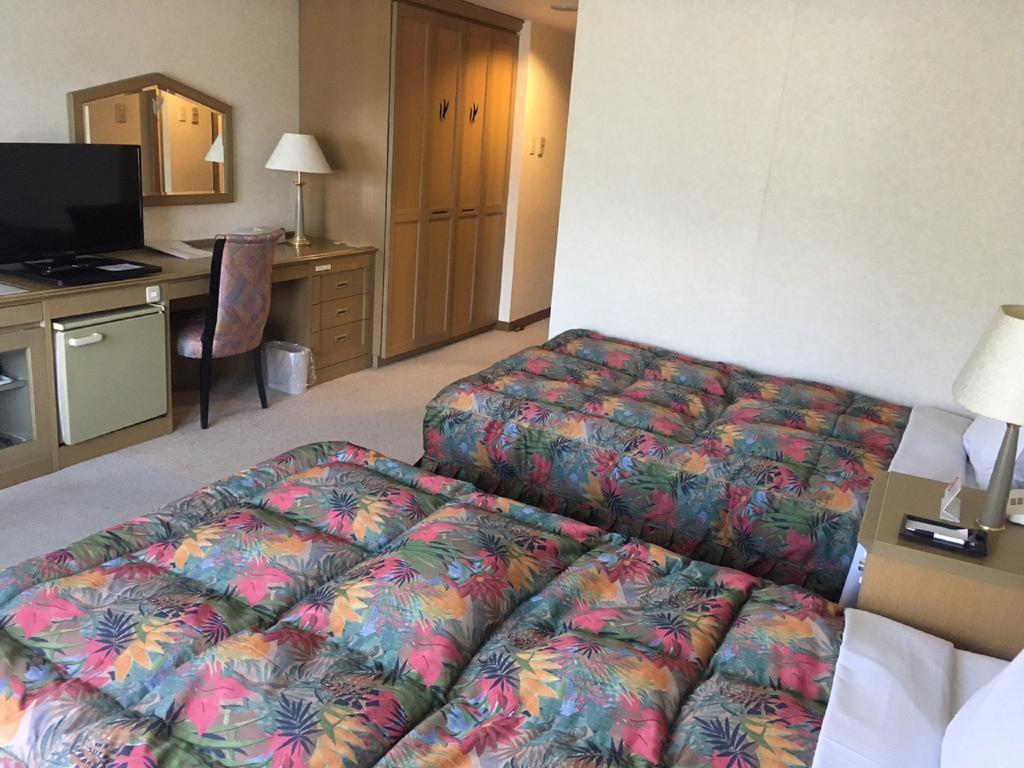 Breezbay Hotel & Resort Геро Экстерьер фото